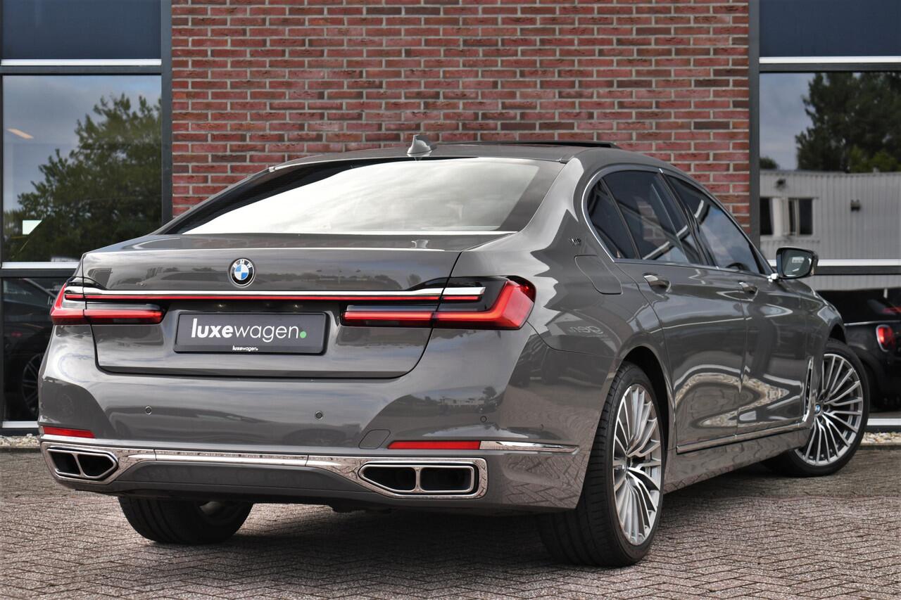 BMW 7-SERIE M760Li xDrive 6.6 V12 | Bernina-grau | NL-auto | NP 262K | LCI