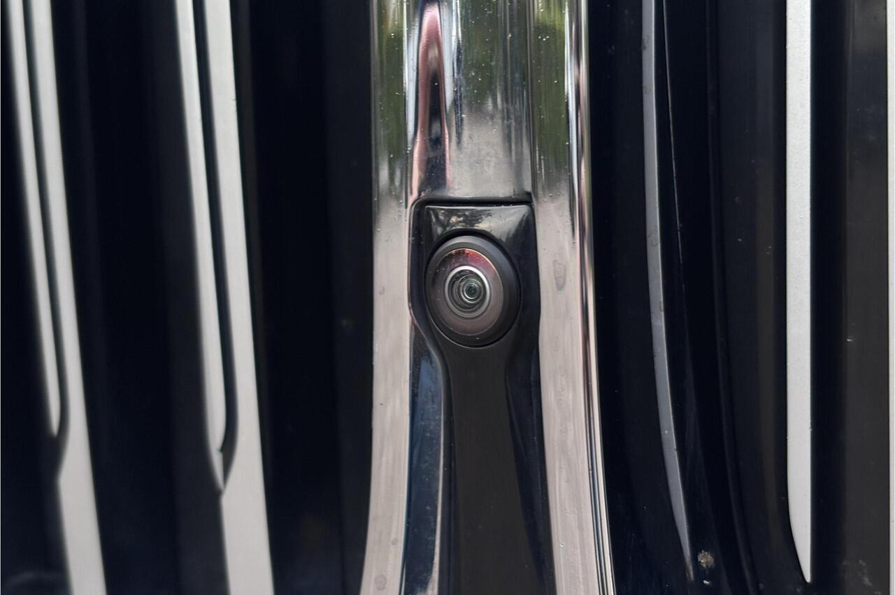 BMW 7-SERIE 745e High Executive | Schuif-Kanteldak | 4-WS | Comfortleder | Soft-Close | Head-Up | Alcantara hemel