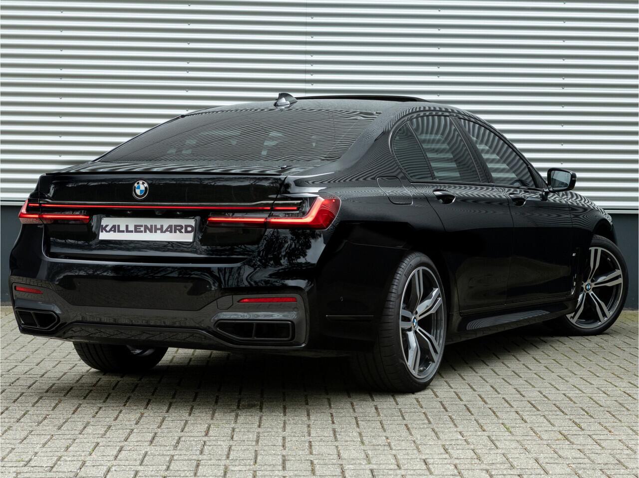 BMW 7-SERIE 740d xDrive M-Sport - Dak - Active Steering - Standkachel - Massagezetels