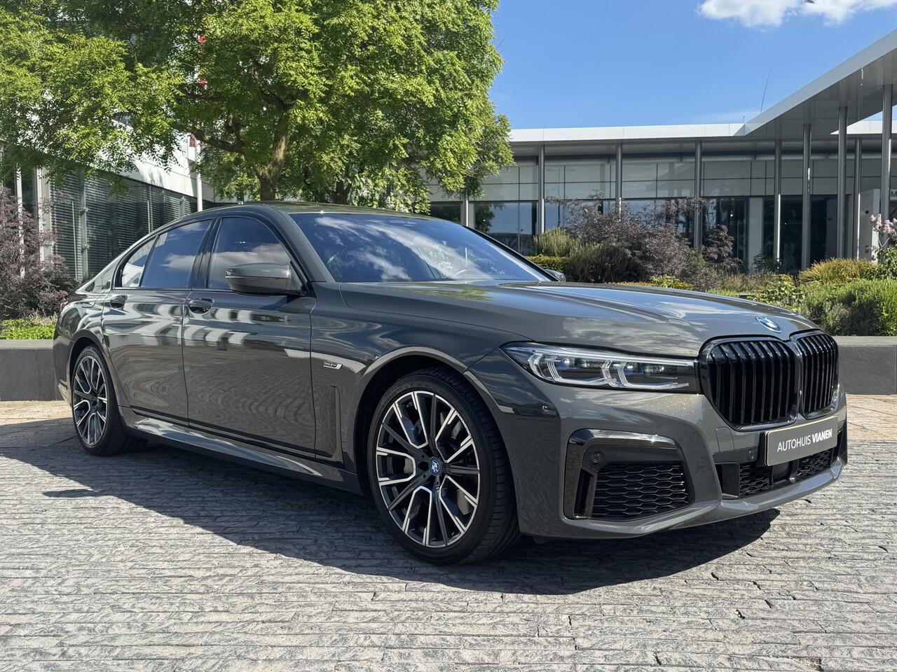 BMW 7-SERIE 745e High Executive / M sportpakket / Schuifdak / 360 Camara /