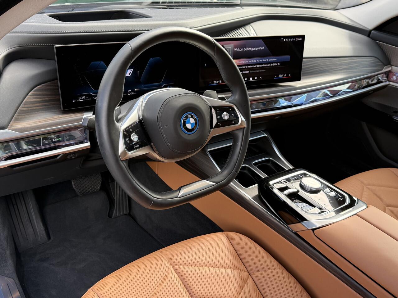 BMW 7-SERIE 750e xDrive | British Racing Green | 21'' | CoPilot | Bowers & Wilkins | Iconic Glow Cristal | 4x Stoelverw. | Active Steering