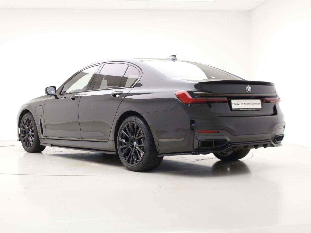 BMW 7-SERIE 745e High Exec.| M-Sport | Schuifdak | 360 Camera | Soft Close | Active Steering | Stoelventilatie | Comfort Stoelen V+A | 4-zone Airco | CoPilot