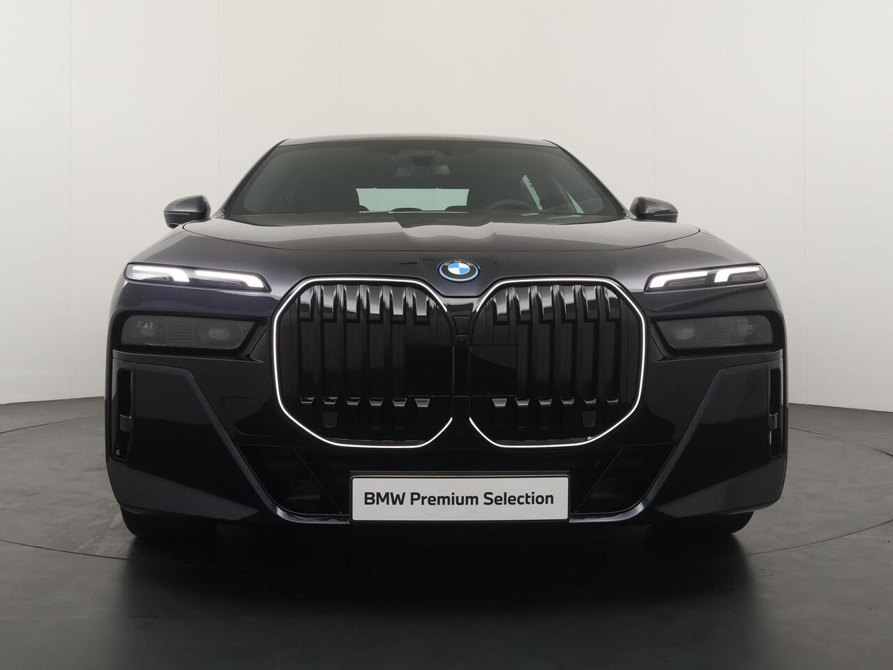 BMW 7-SERIE 750e xDrive | M Sportpakket Pro | BMW Individual Interior | Innovation Pack | Executive Pack | Connosseur Pack