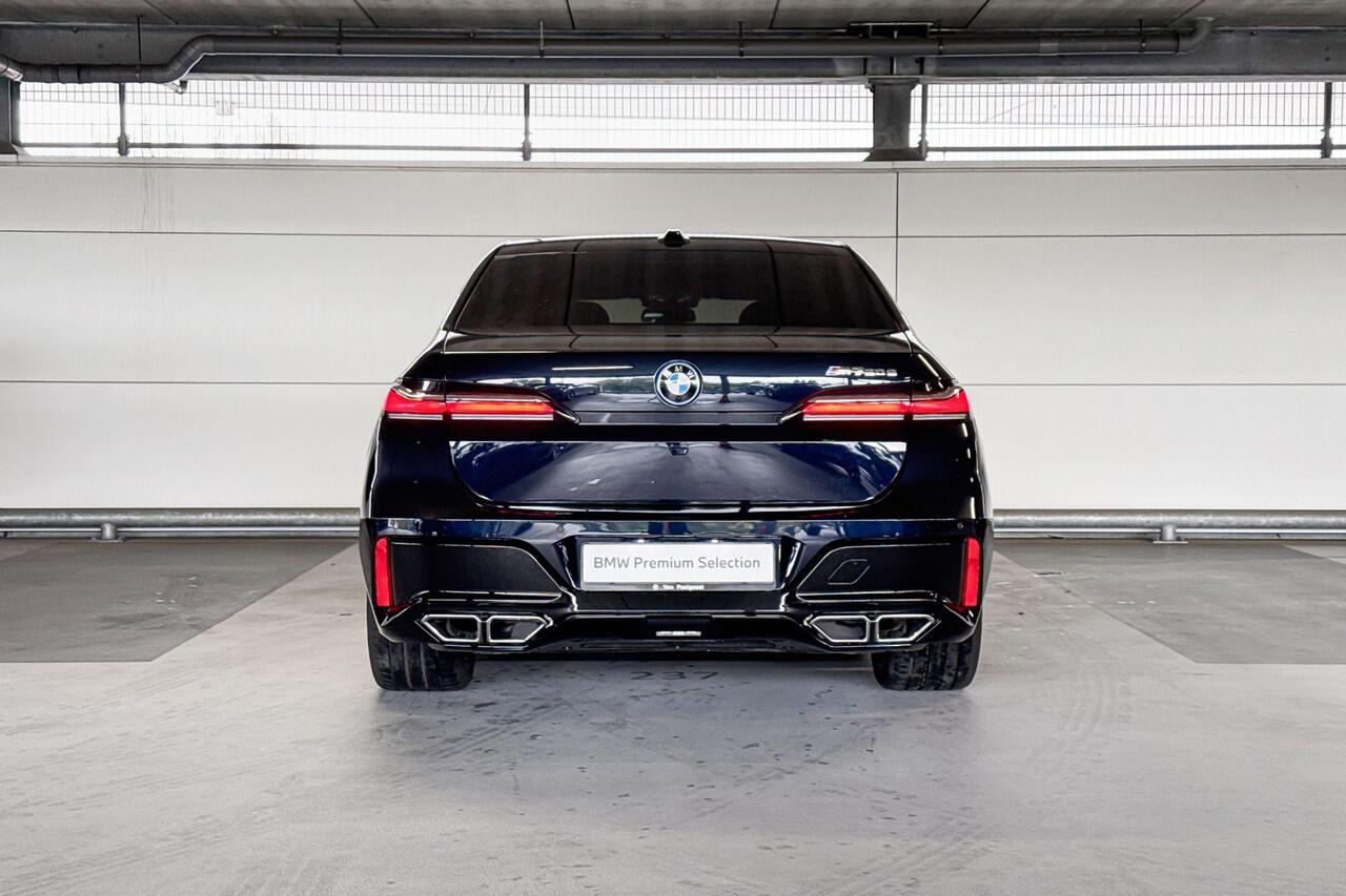 BMW 7-SERIE M760e xDrive