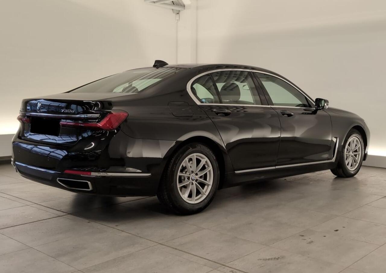 BMW 7-SERIE 730d xDrive 286 PK Head-Up Live Cockpit Soft Close