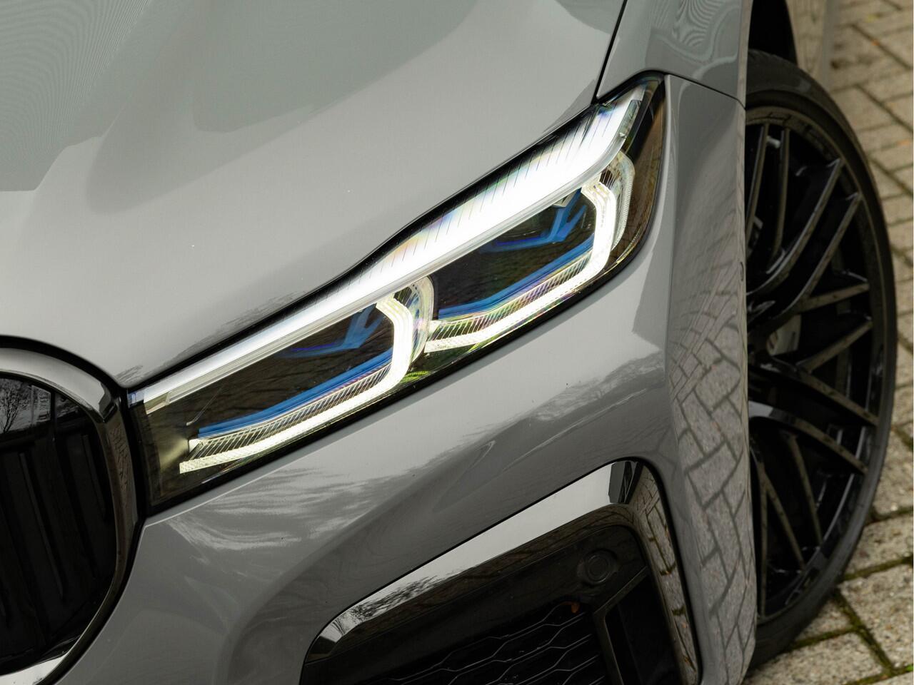 BMW 7-SERIE 745e M-Sport - Dak - Nappa - Driving Ass Prof - Lasers - Soft Close