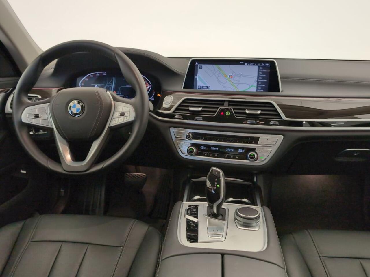 BMW 7-SERIE 730d xDrive 286 PK Head-Up Live Cockpit Soft Close