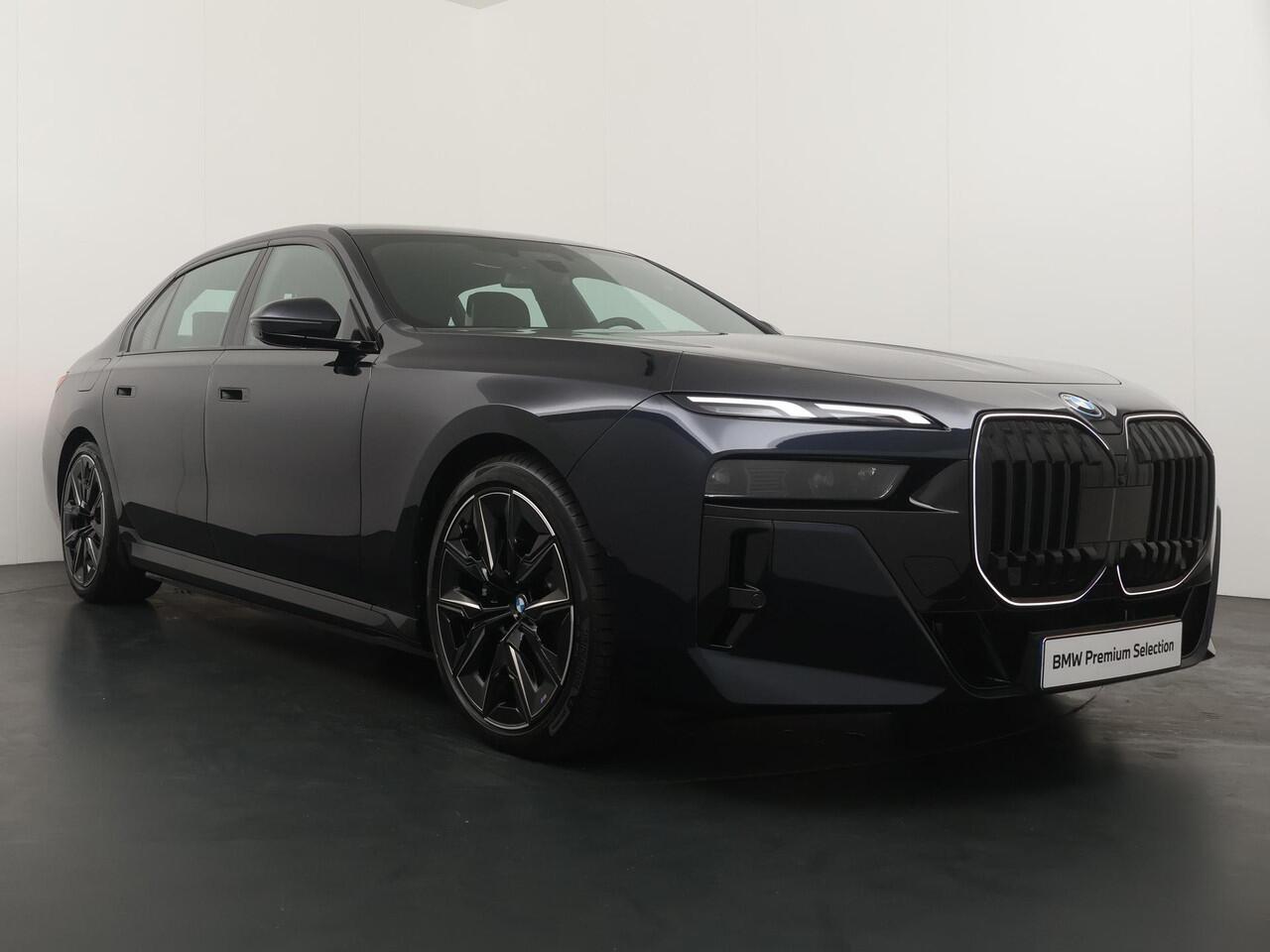 BMW 7-SERIE 750e xDrive | M Sportpakket Pro | BMW Individual Interior | Innovation Pack | Executive Pack | Connosseur Pack