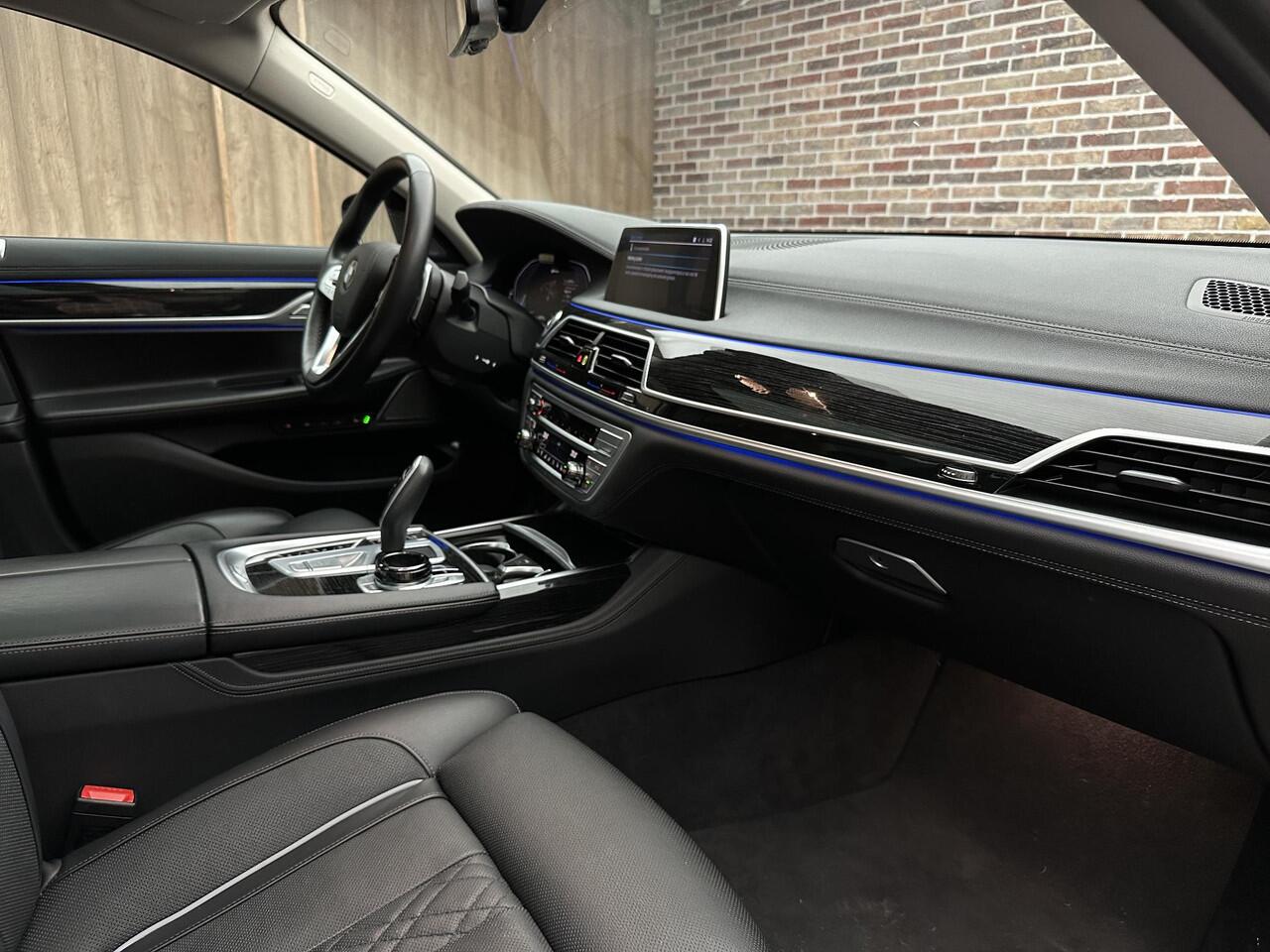 BMW 7-SERIE 745e Hybrid HEADUP MASSAGE H&K SFEER DAK VIRTUAL LEDER ACC CARPLAY