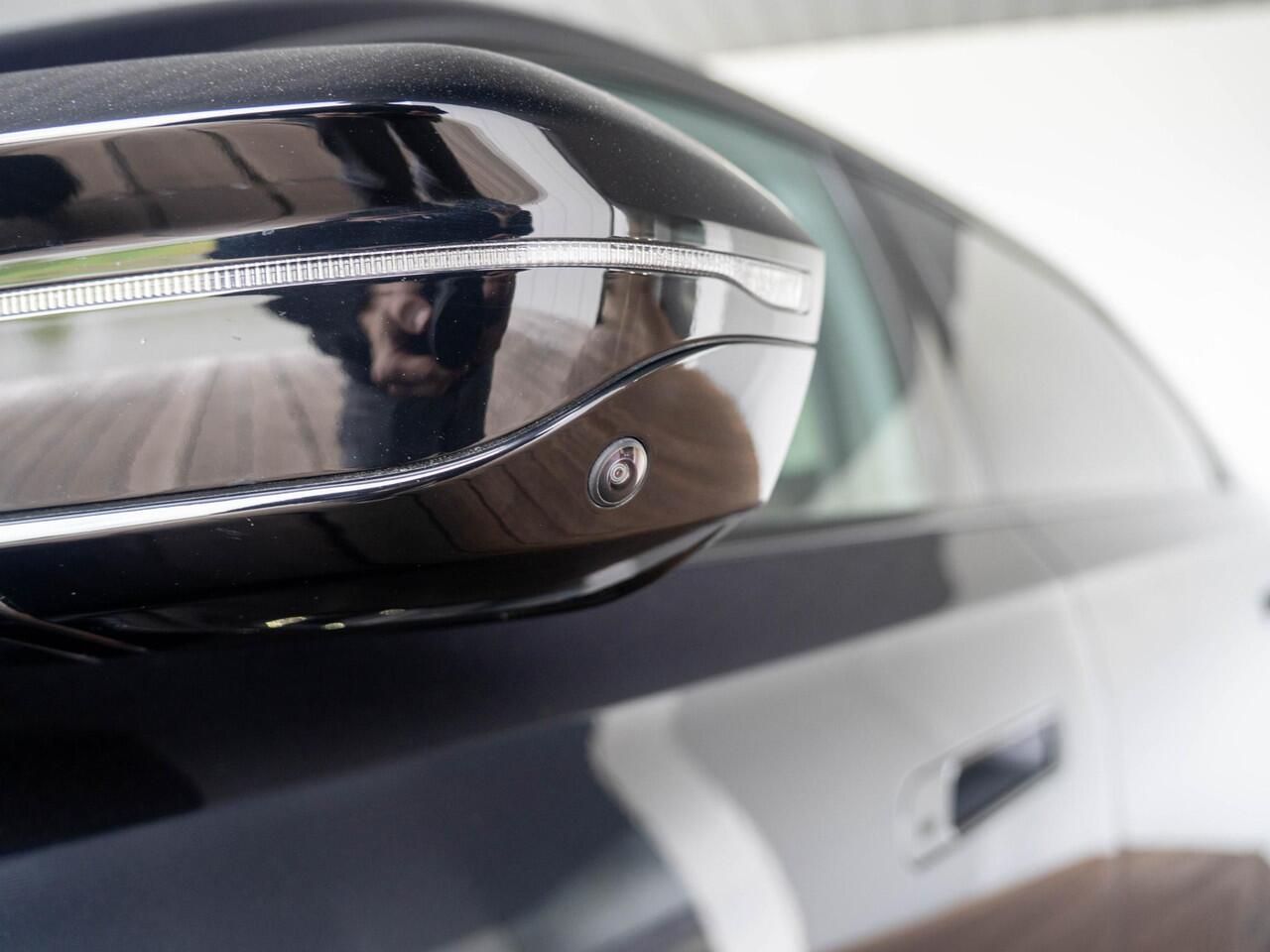 BMW 7-SERIE Sedan M760e | M Sportpakket | Innovation Pack | Connoisseur Pack | Executive Drive Pro | Executive Lounge | Driving Assistant Professional | Trekhaak