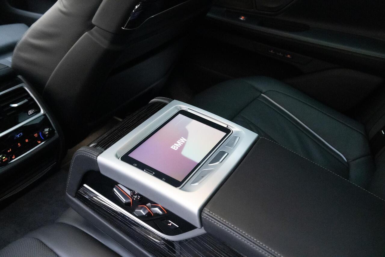 BMW 7-SERIE 745e High Executive | Driving Assistant Professional | 360 Camera | Massage |