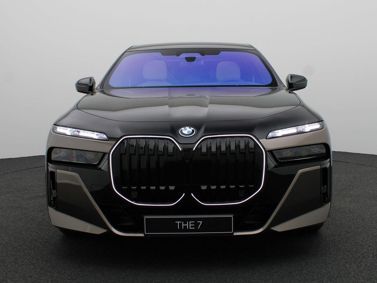 BMW 7-SERIE 750e xDrive | Individual Lak | M Sportpakket Pro | Connoisseur Pack | Innovation Pack