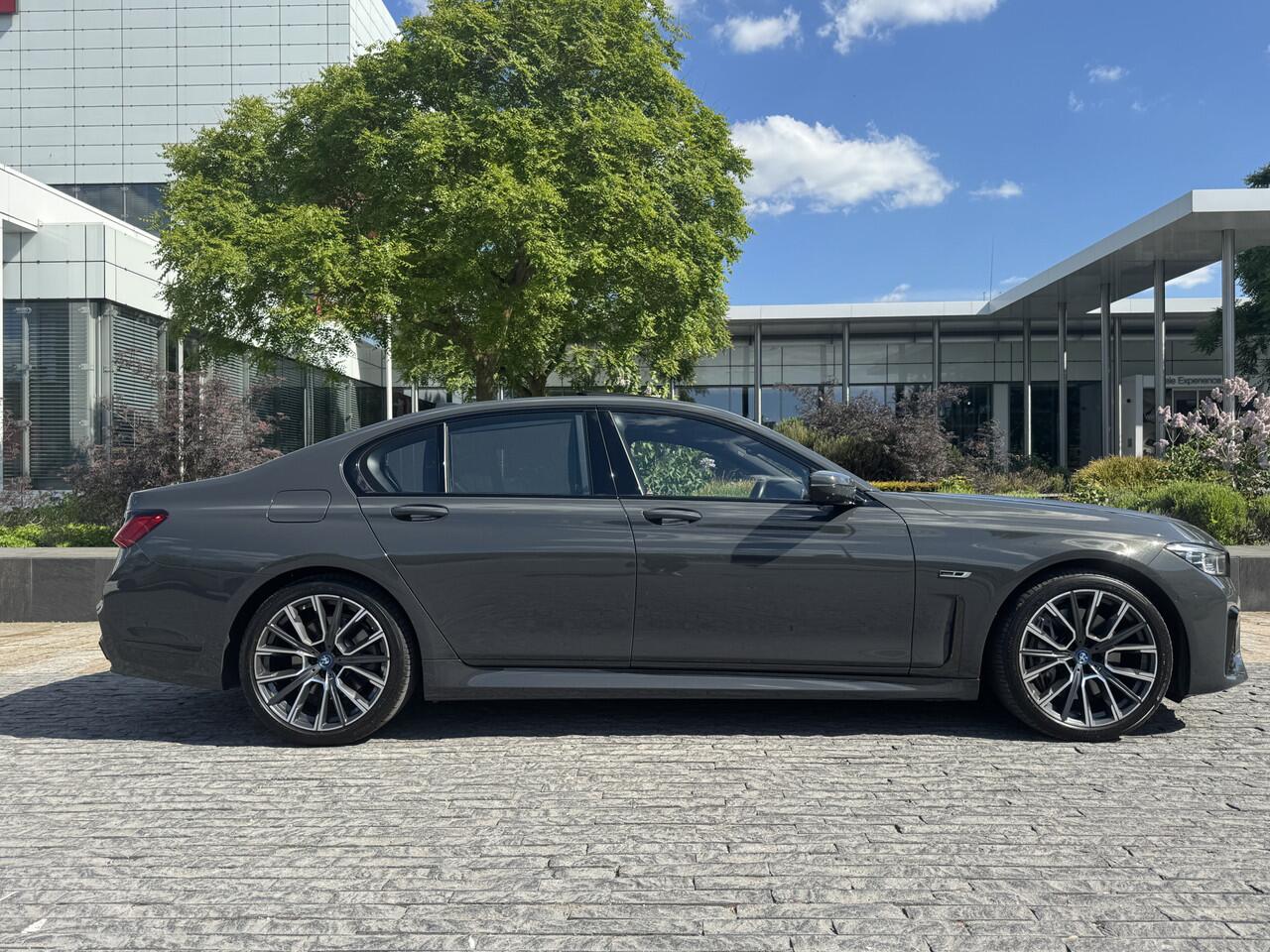 BMW 7-SERIE 745e High Executive / M sportpakket / Schuifdak / 360 Camara /