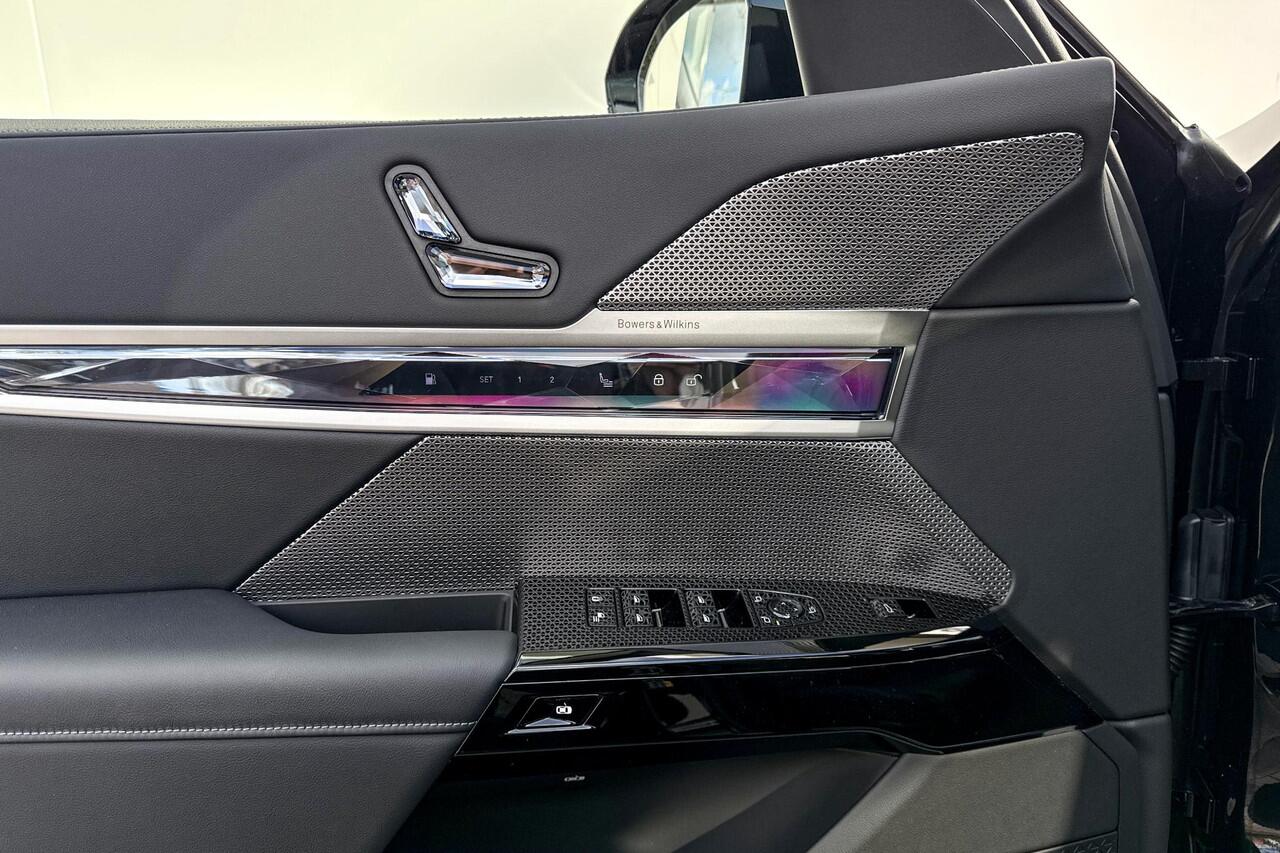 BMW 7-SERIE 750e xDrive | M Sport Pro | Innovation Pack | Executive Pack | Connoisseur Pack | Trekhaak