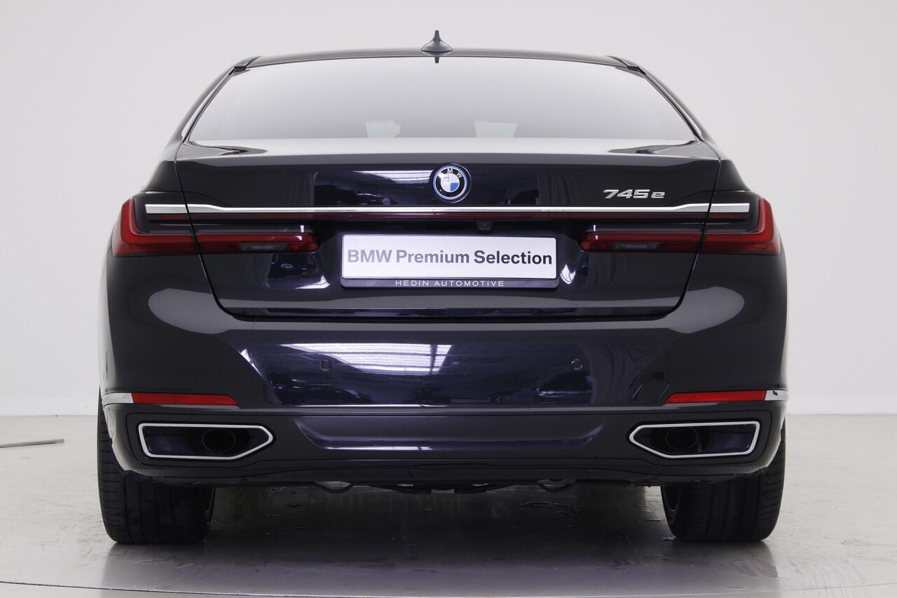 BMW 7-SERIE 745e High Executive | CoPilot | Schuifdak | Massage | Comfortzeteles V+A | 20"