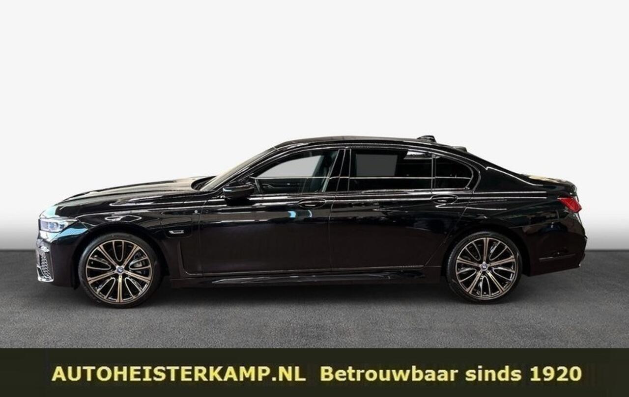 BMW 7-SERIE 745Le xDrive High Executive M-Sport ACC Massage Stoelkoeling Panoramadak Head-Up Entertainment