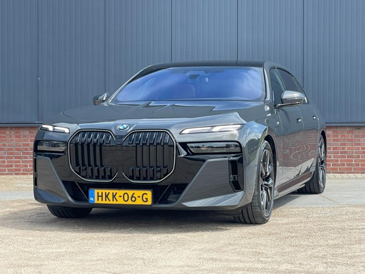 bmw-7-serie-750e-xdrive-m-sport