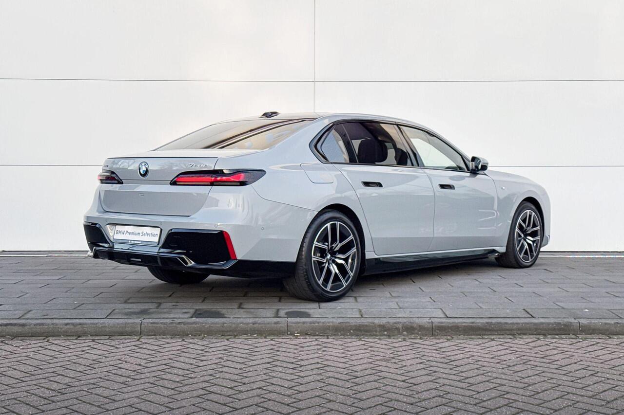 BMW 7-SERIE 750e xDrive