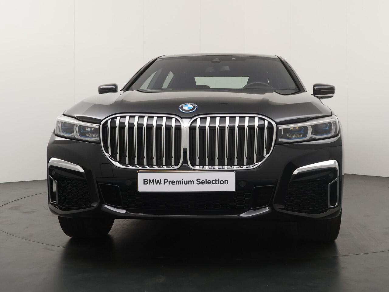 BMW 7-SERIE 745Le xDrive High Executive | M Sportpakket | Massage | 20inch |