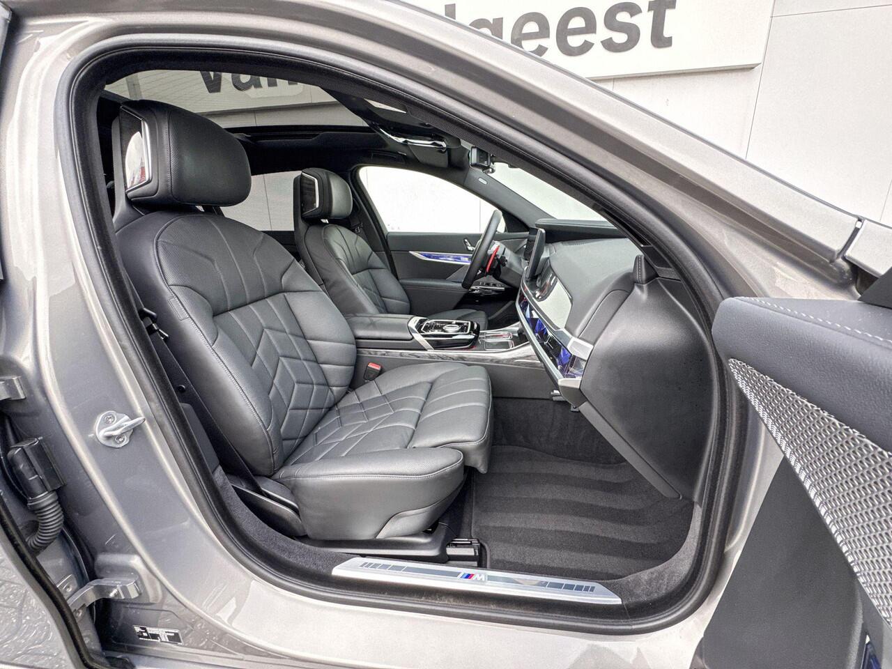 BMW 7-SERIE M760e xDrive Executive Pack | M Sport | Exclusive Lounge