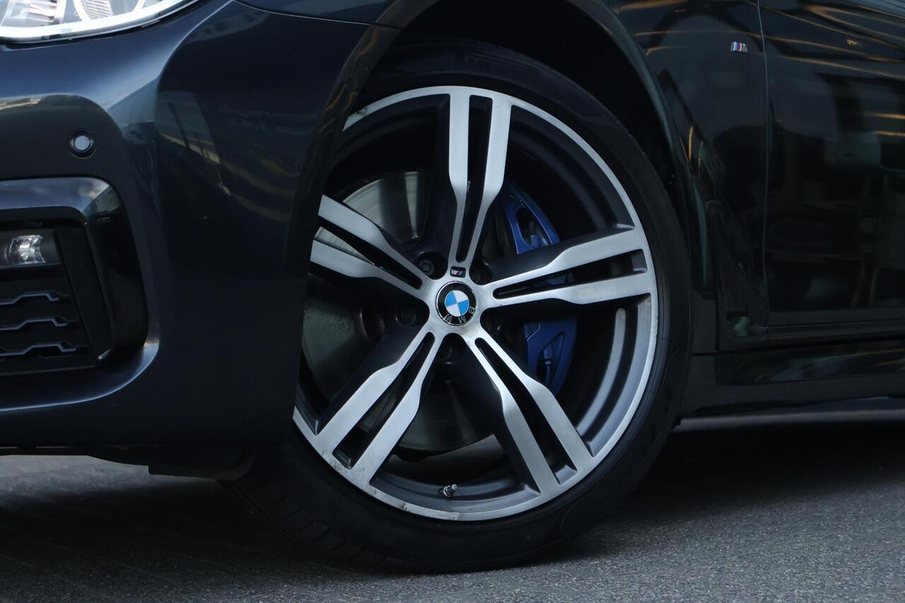 BMW 7-SERIE 740d xDrive High Executive / M-Sport / Active Steering / Laser
