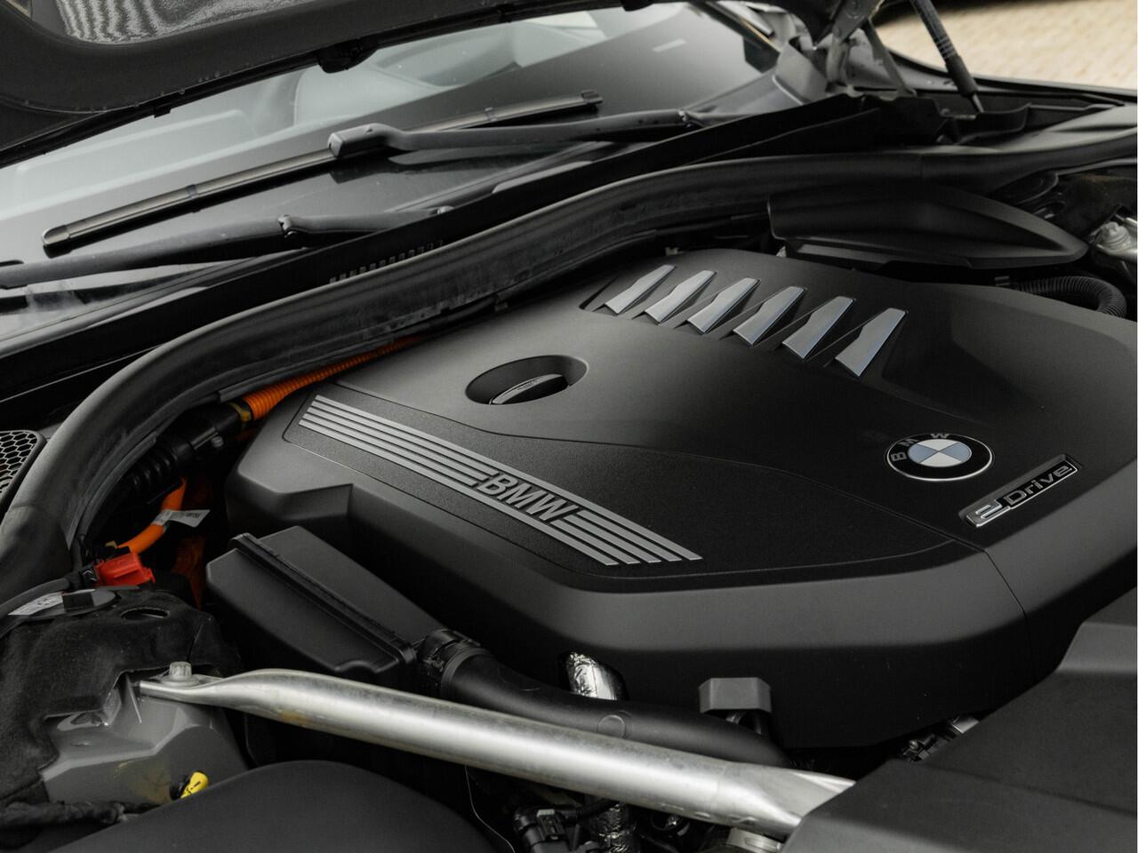 BMW 7-SERIE 745e M-Sport - Dak - Nappa - Driving Ass Prof - Lasers - Soft Close