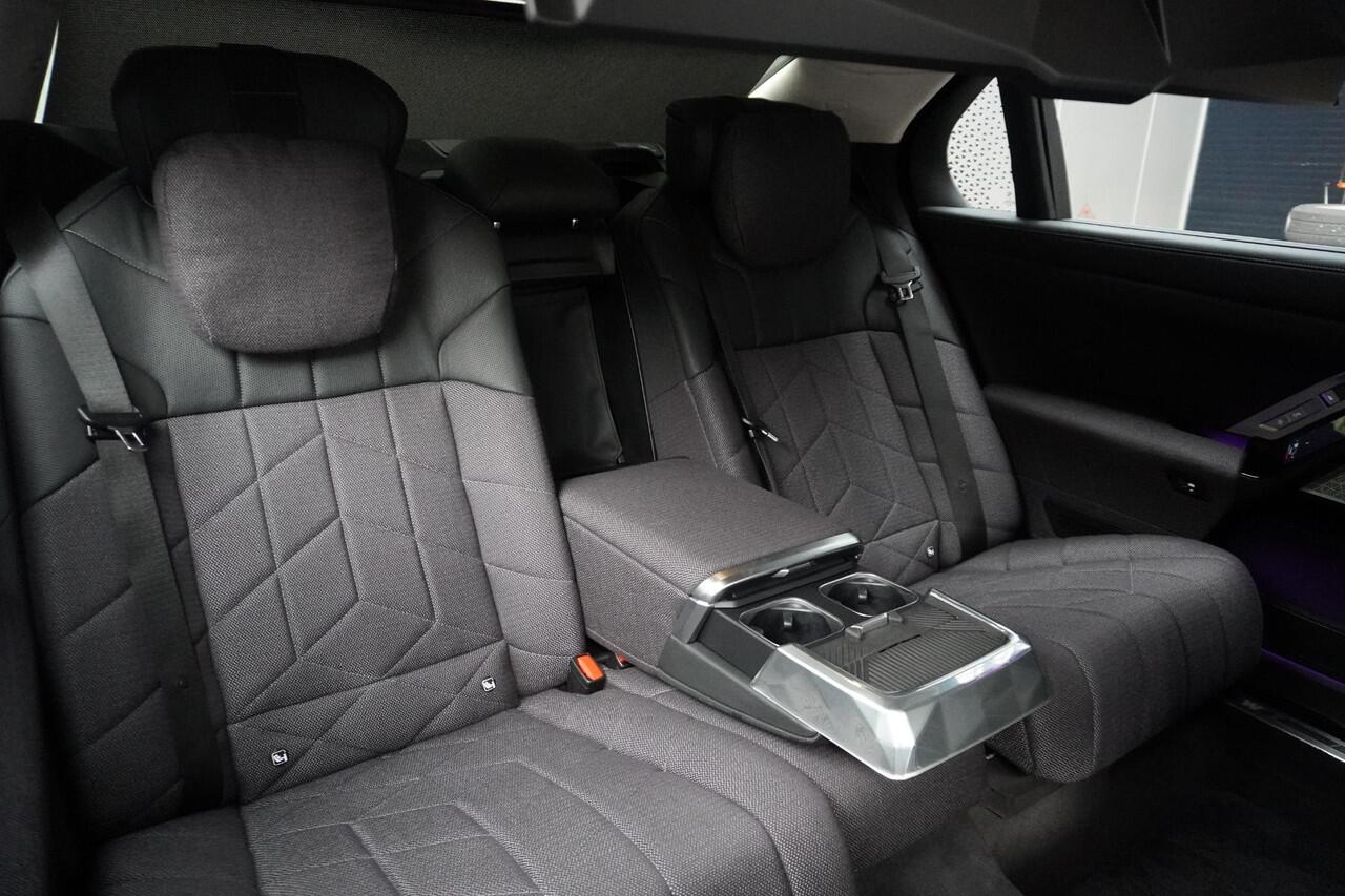 BMW 7-SERIE M760e xDrive Executive Pack | Exclusive Lounge | Integral Active Steering | Glazen panoramadak Sky Lounge | Bowers & Wilkins Diamond Surround Sound Systeem | Rear-Seat Entertainment Experience