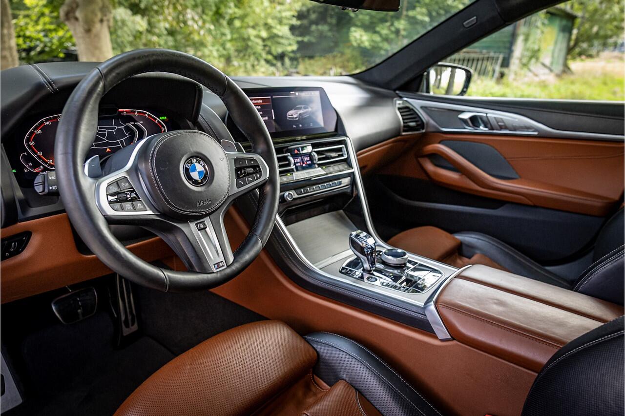 BMW 8-SERIE Gran Coupé 840i xDrive M Sport Frozen Grey Individual Achterasbesturing Soft Close Laser Panorama