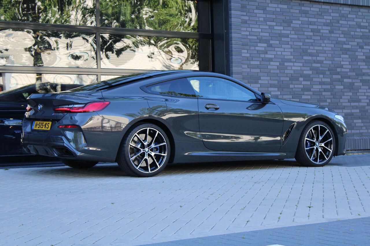 BMW 8-SERIE M850i xDrive High Executive | NAP | BTW | B&W | 4WIELSTURING | CARBON | SOFT-CLOSE | HUD | 360 | KEYLESS |