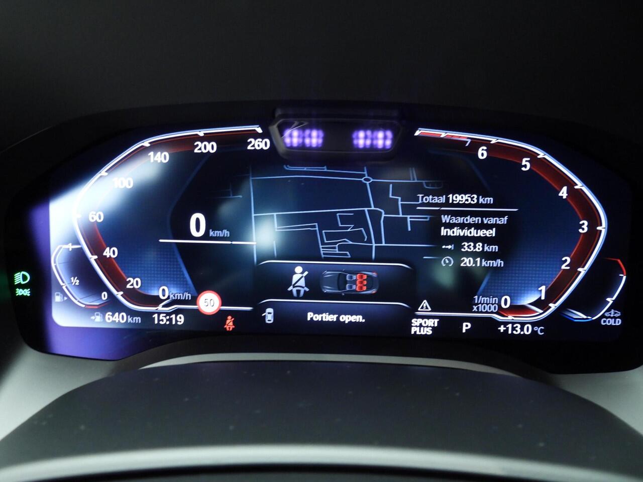 BMW 8-SERIE Gran Coupé 840i | M-Sportpakket | Laserlicht | Leder | HUD | Schuifdak | Elektr. zetels | Active cruise contole | DAB | Alu 19 inch