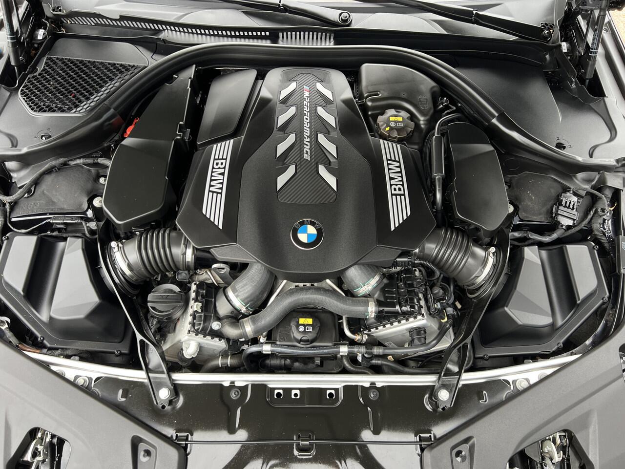 BMW 8-SERIE M850i xDrive High Executive