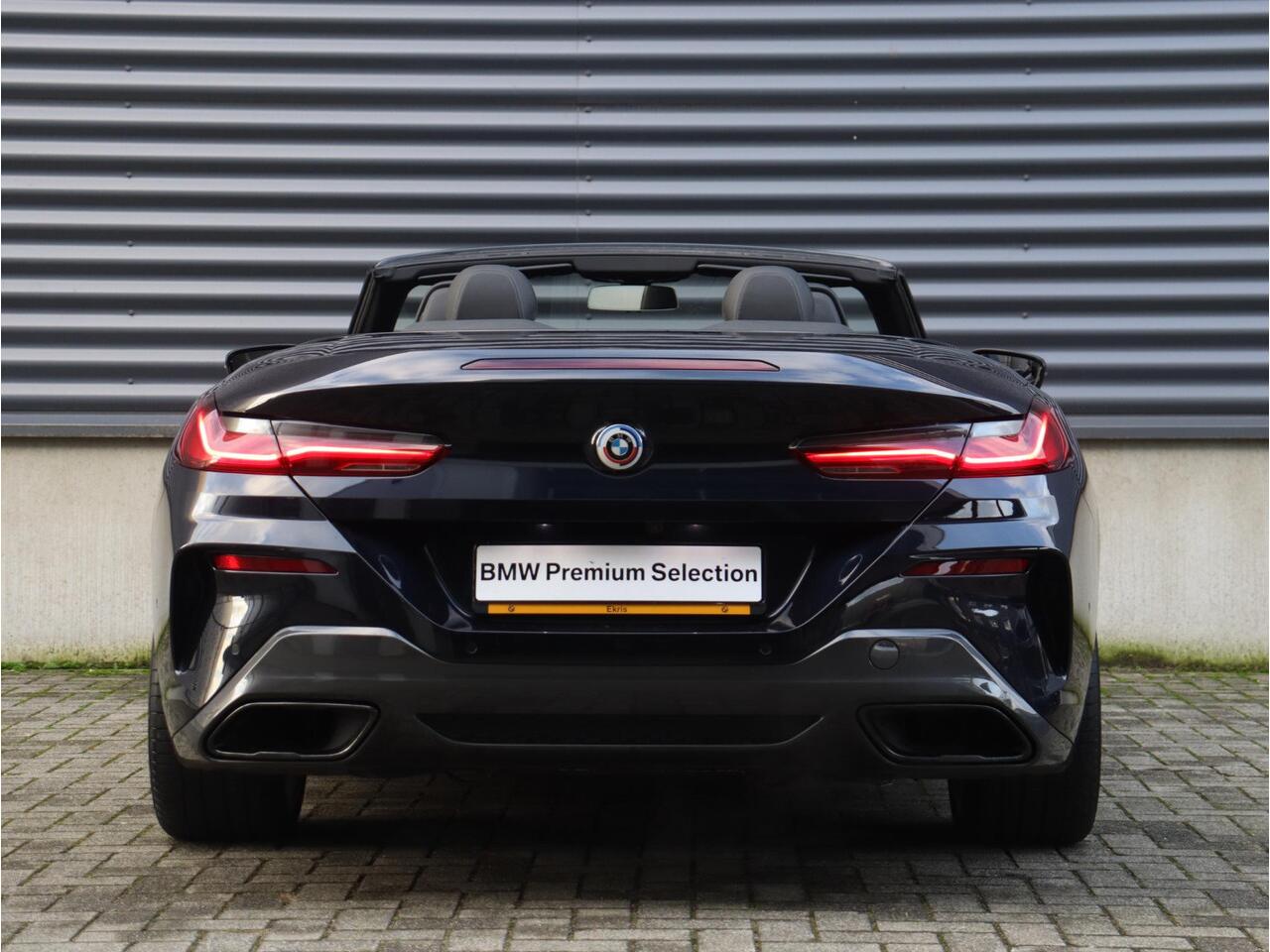 BMW 8-SERIE Cabrio 840i | High Executive | M Sportpakket Pro | Driving Assistant Prof. | Soft Close | Stoelventilatie | Bowers & Wilkins | Parking Assistant Plus | 20'' LMV