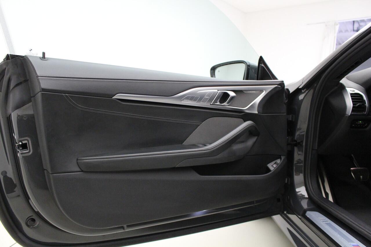 BMW 8-SERIE 840i Cabrio | M-Sport Plus | Aircollar | CoPilot | Softclose | Multifunctionele voorstoelen met Ventilatie |