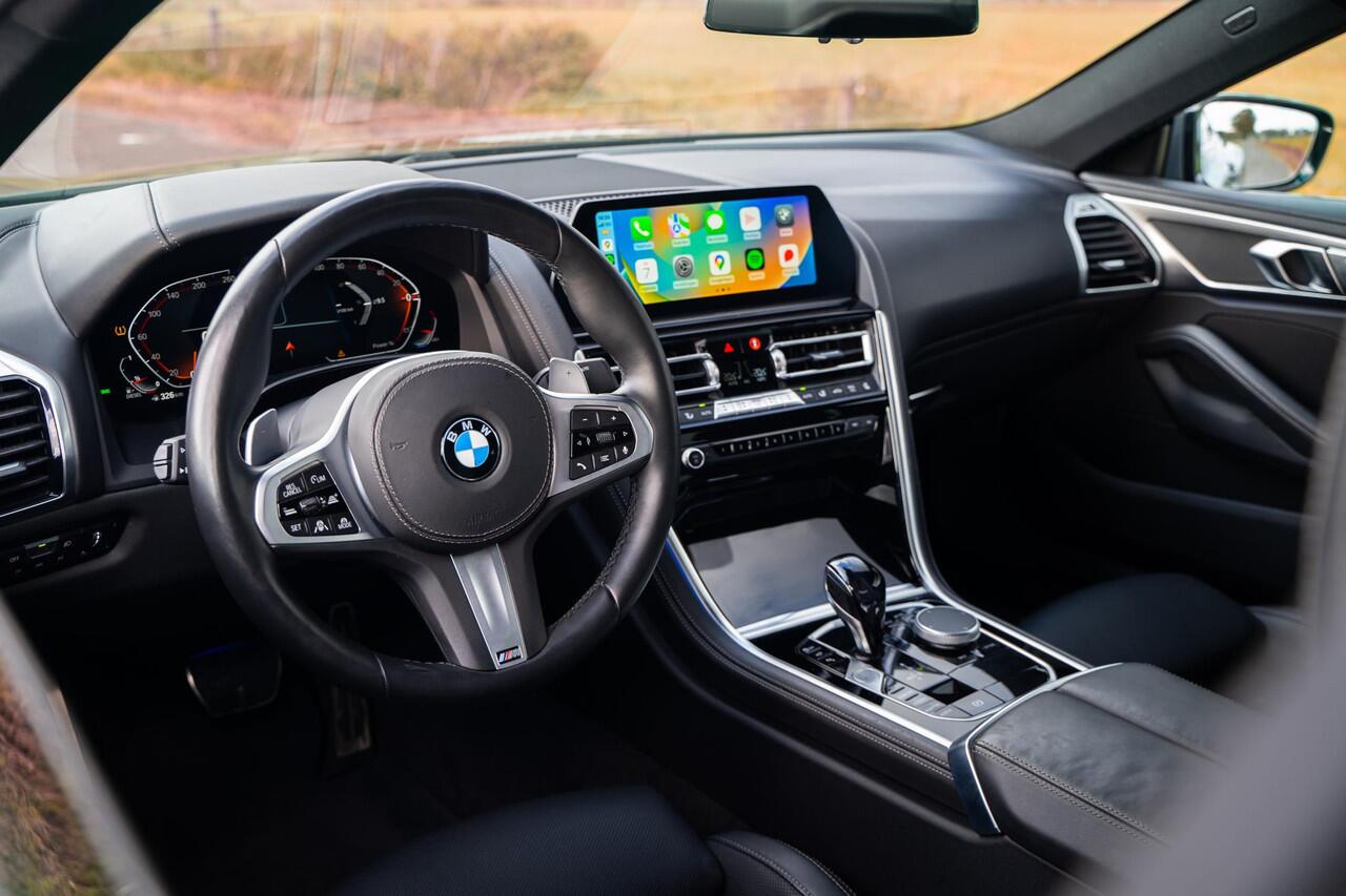 BMW 8-SERIE 840d Coupe X-Drive M Sport Led Laser light Soft close Leder 20 Inch