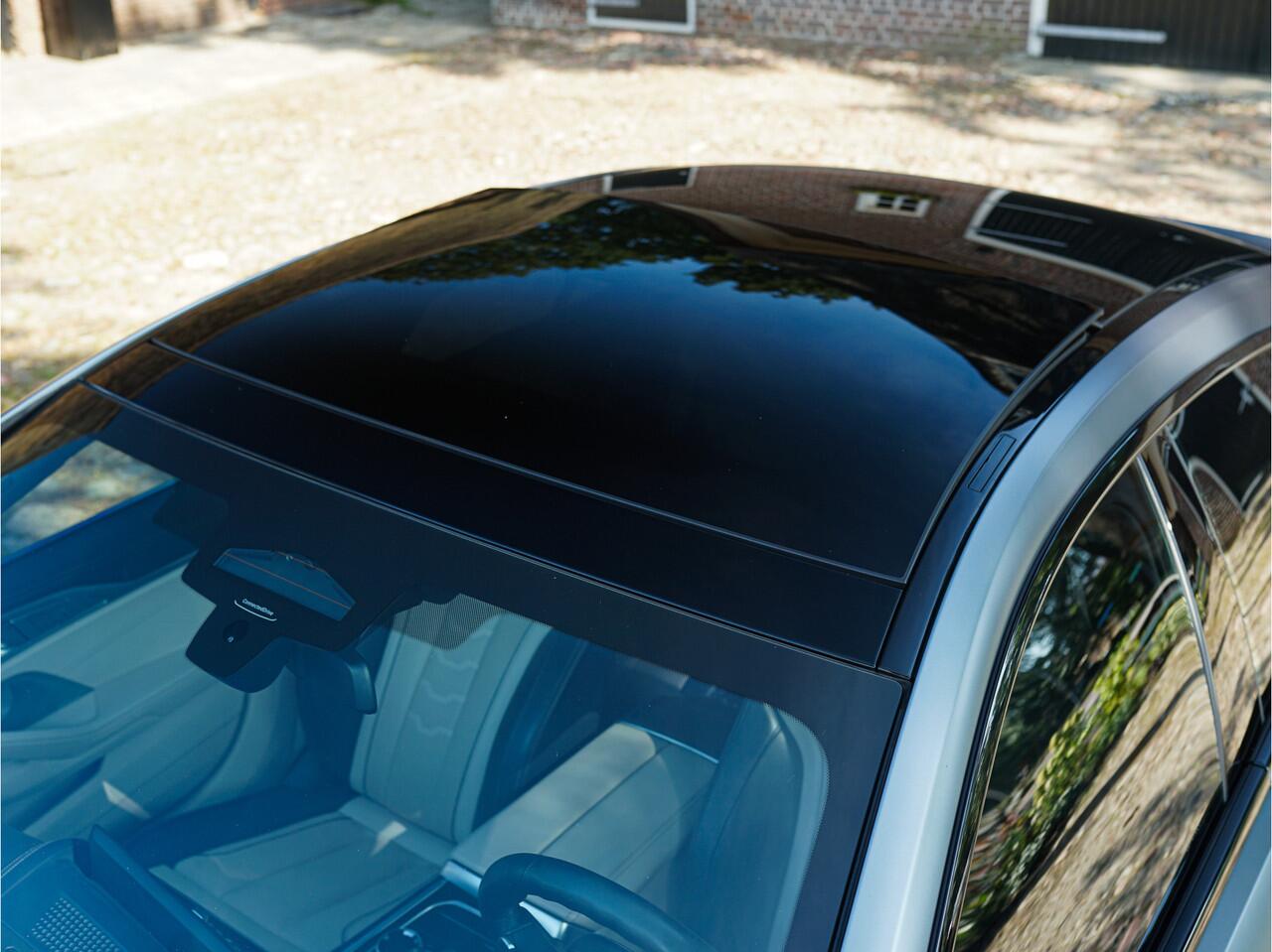 BMW 8-SERIE Gran Coupé M850i xDrive Individual l B&W l Laser l Soft Close l Top View