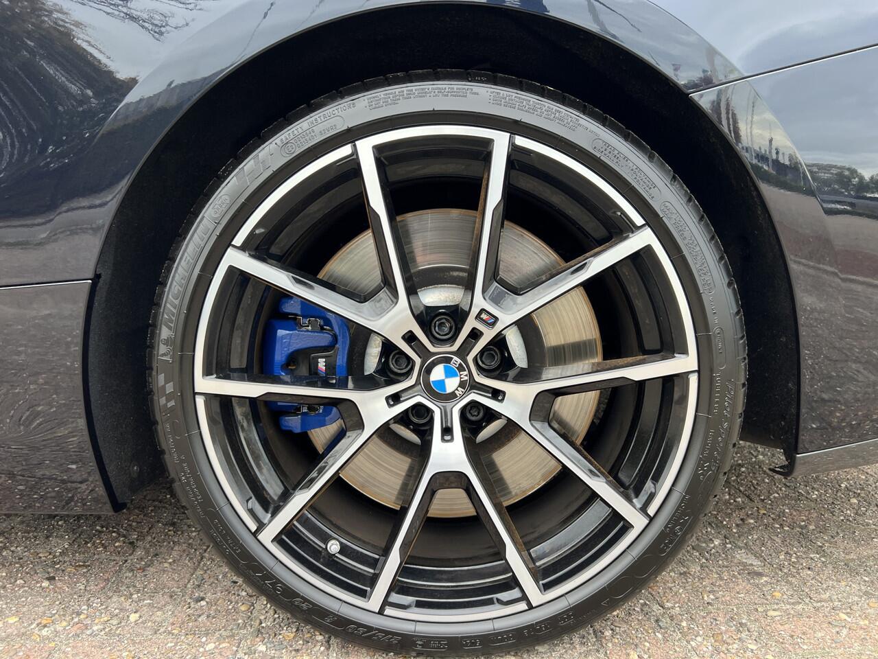 BMW 8-SERIE M850i xDrive High Executive