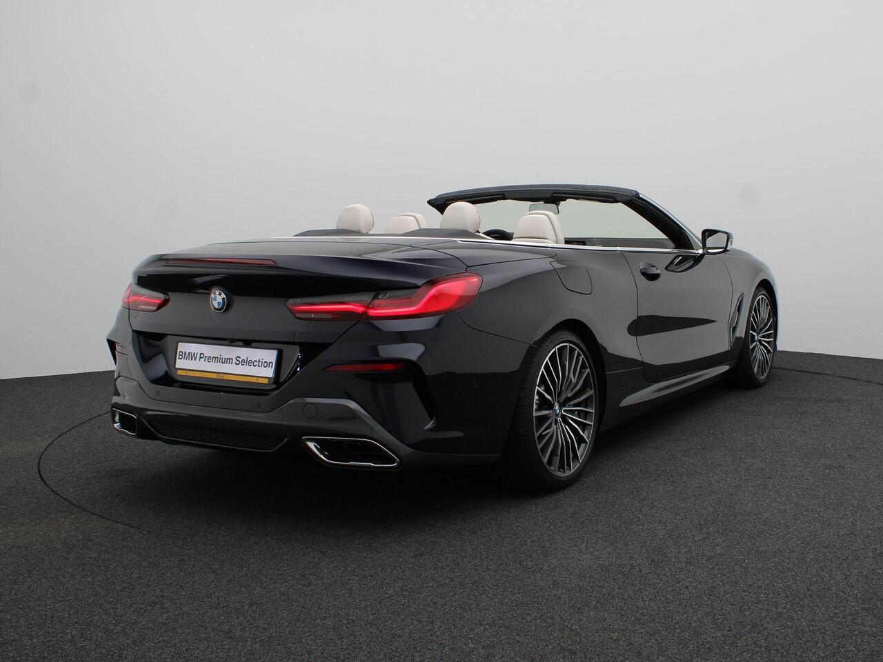 BMW 8-SERIE M850i xDrive High Executive | BMW Personal CoPilot Pack | Active Steering | Adaptief M Onderstel Professional | Driving Assistant Professional | Bowers & Wilkins | 20''