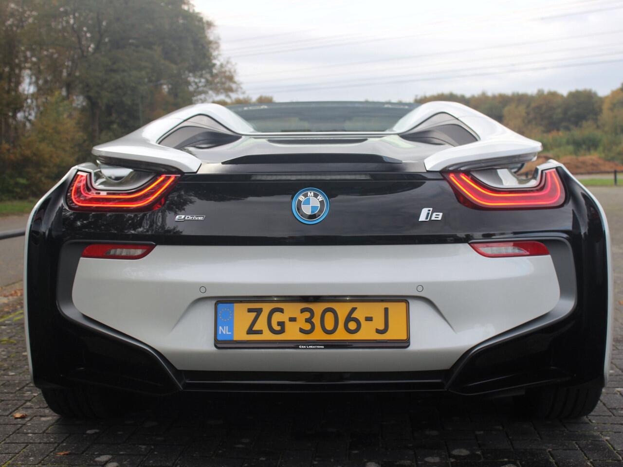 BMW I8 Roadster 1.5 NL-Auto Nieuwstaat!
