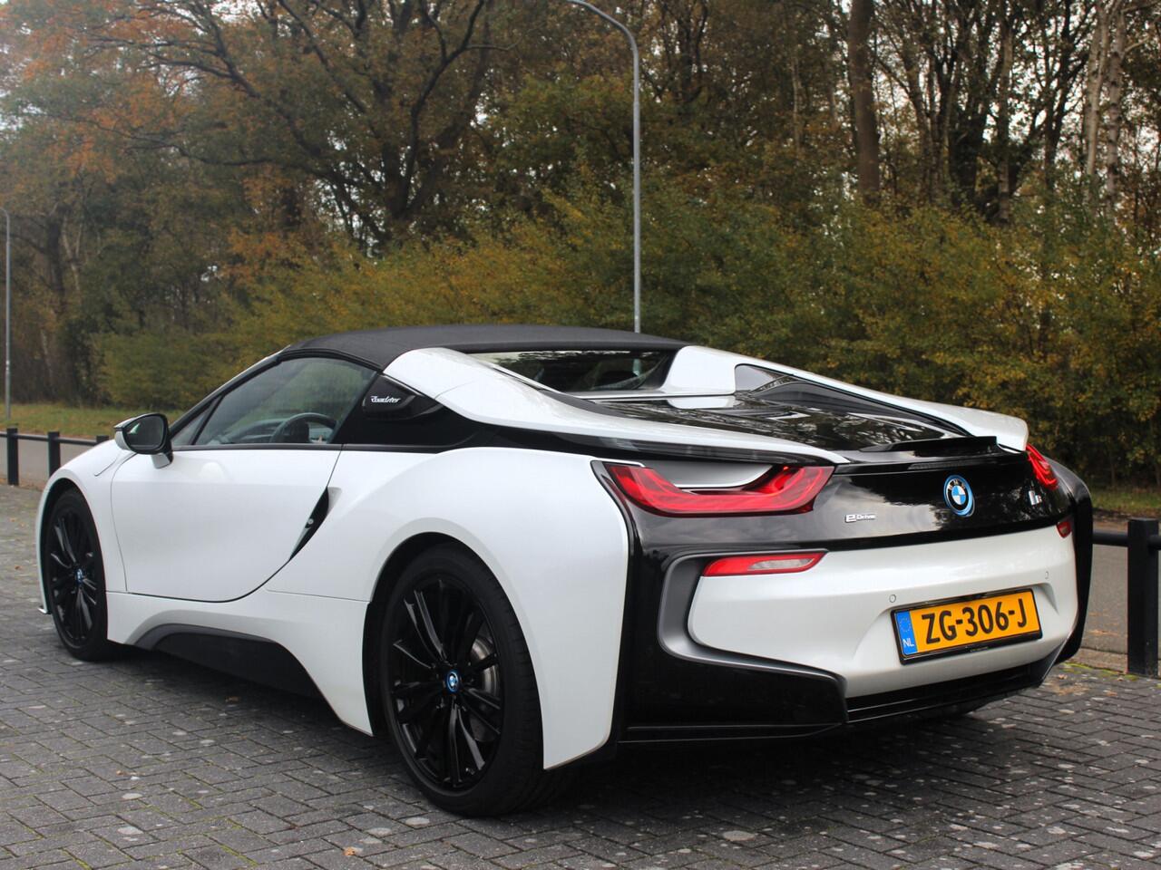 BMW I8 Roadster 1.5 NL-Auto Nieuwstaat!