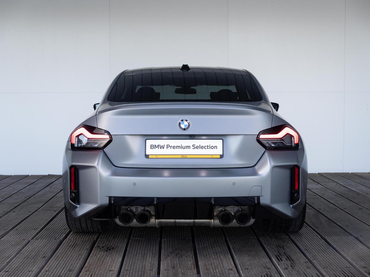 BMW M2 Coupé | M Drive Professional | Harman Kardon | Verwarmd Stuurwiel | Comfort Access | Achteruitrijcamera | Carbon Dak | Stoelverwarming