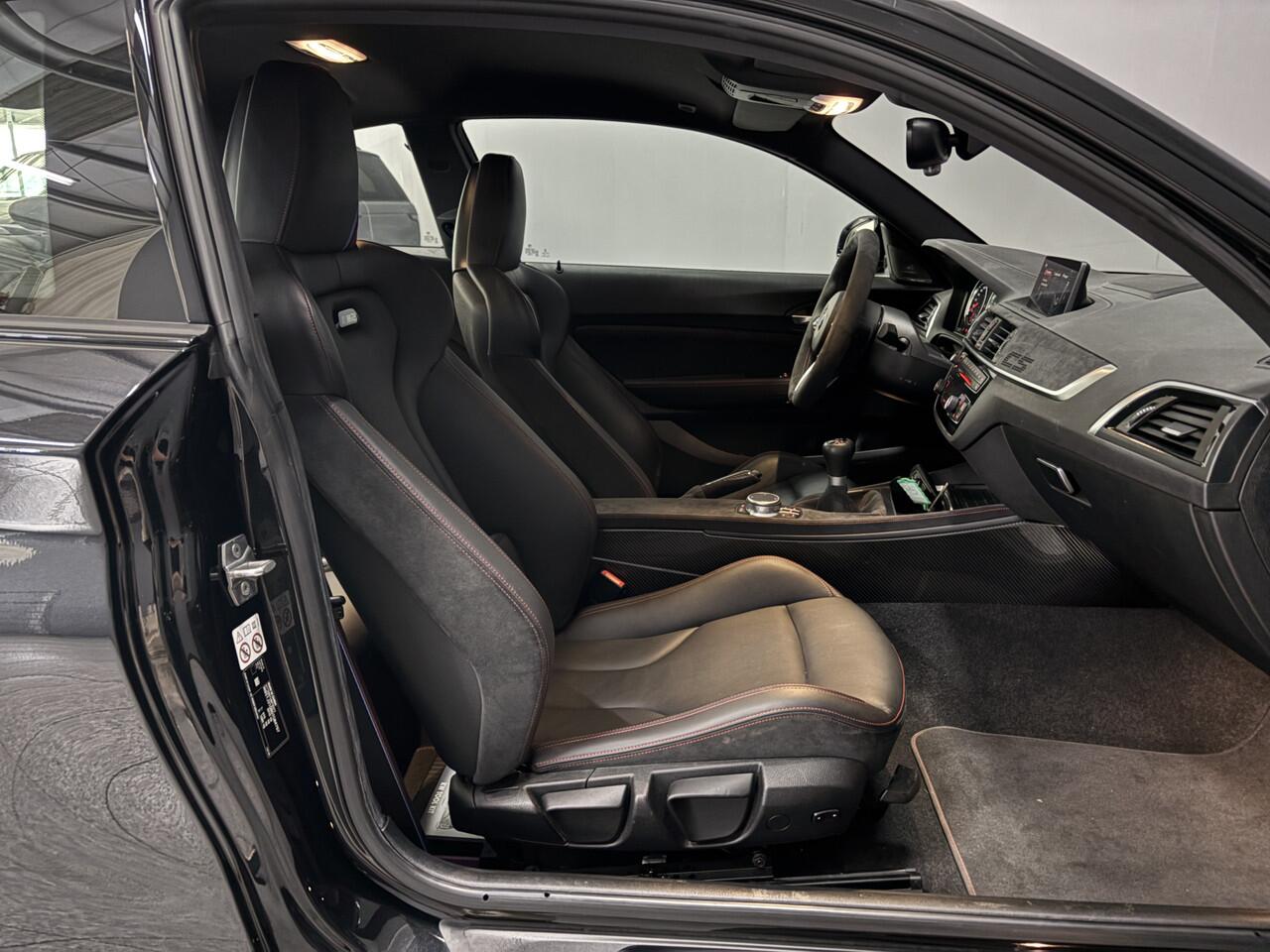 BMW M2 2-serie Coupé CS Manual|Akrapovic|Camera|H&K|Ceramic Brakes