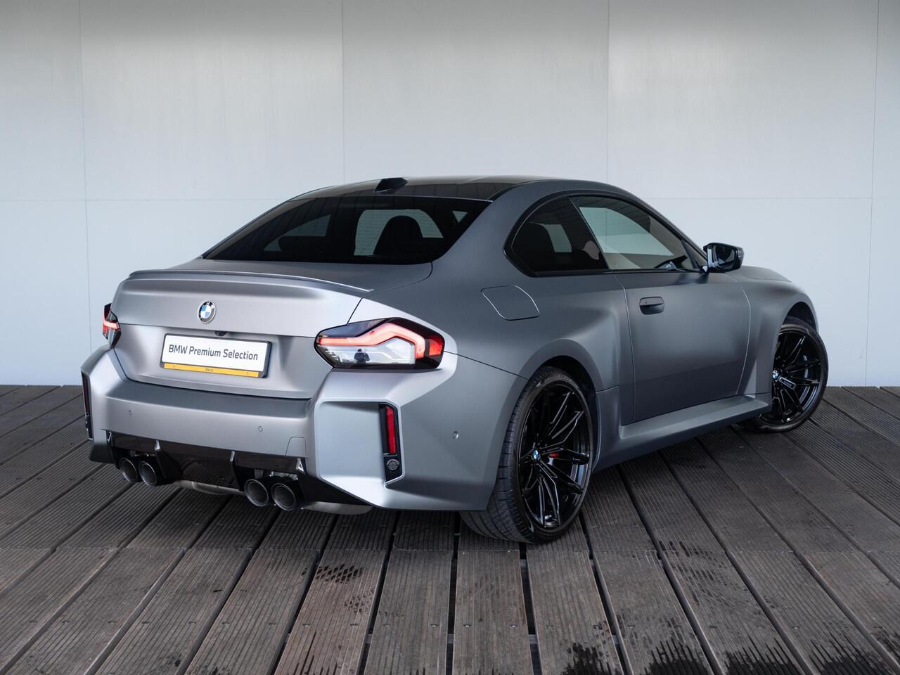 BMW M2 Coupé | M Drive Professional | Harman Kardon | Verwarmd Stuurwiel | Comfort Access | Achteruitrijcamera | Carbon Dak | Stoelverwarming