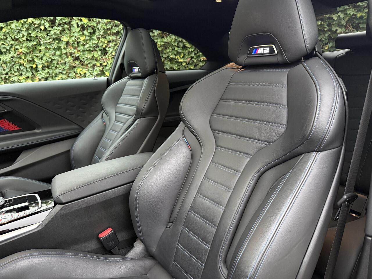 BMW M2 | M Drive Prof. | Schuif-/kanteldak | Harman/Kardon | Adapt. onderstel. | Stoel + Stuurverw. | Camera