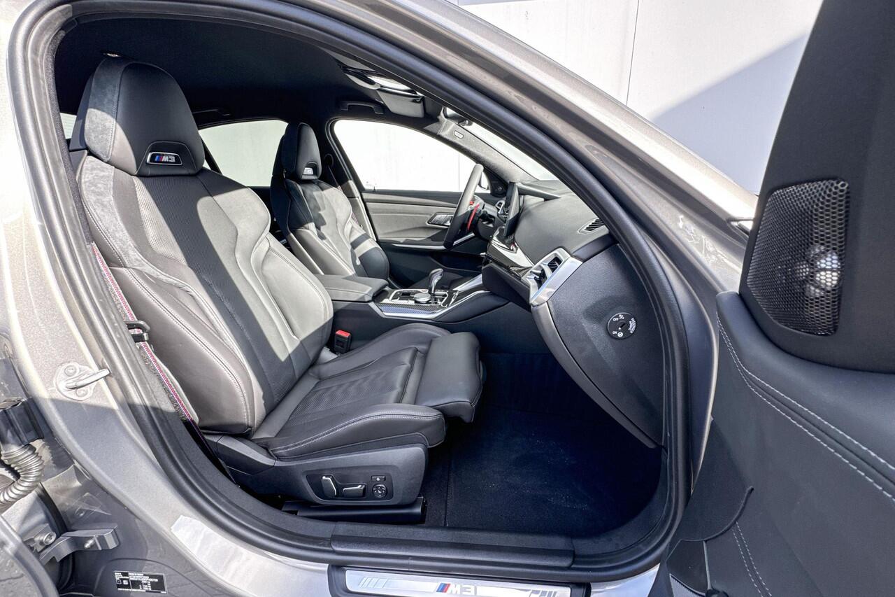 BMW M3 Sedan xDrive Competition | Innovation Pack | Keramische remmen | Driving Assistent Professional