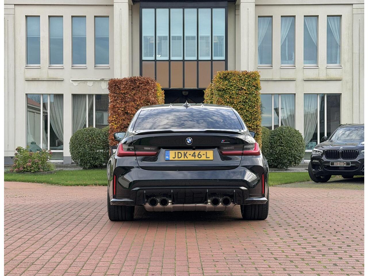 BMW M3 3-serie xDrive Competition - 360 Camera - Keramische remschijven - Carbon - Schaalstoelen