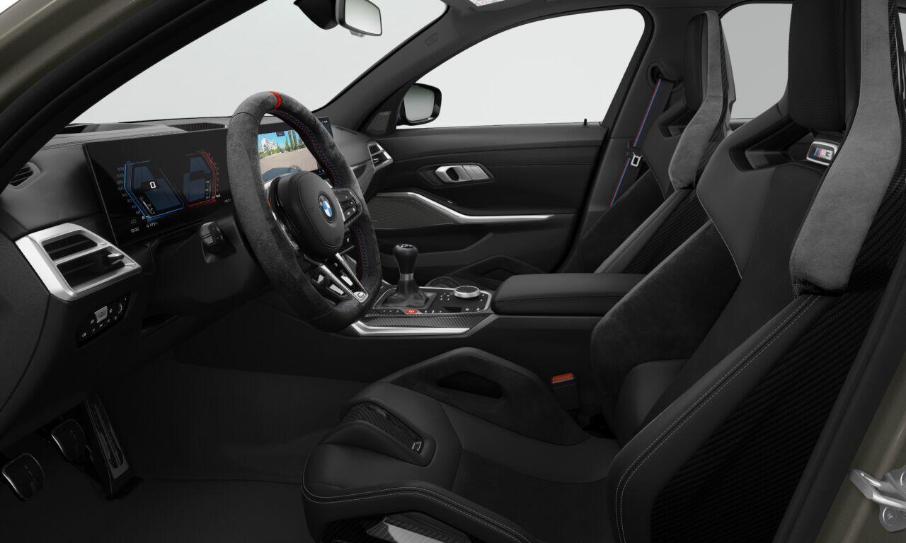 BMW M3 | Manhatten green | 19/20'' | M Race Track Pack | Carbon ext. | Park. Plus | Stuurverw. | Alcantara stuur | Comf. Acc. | Driv. Ass. | Harman/Kardon | M Adapt. onderst.