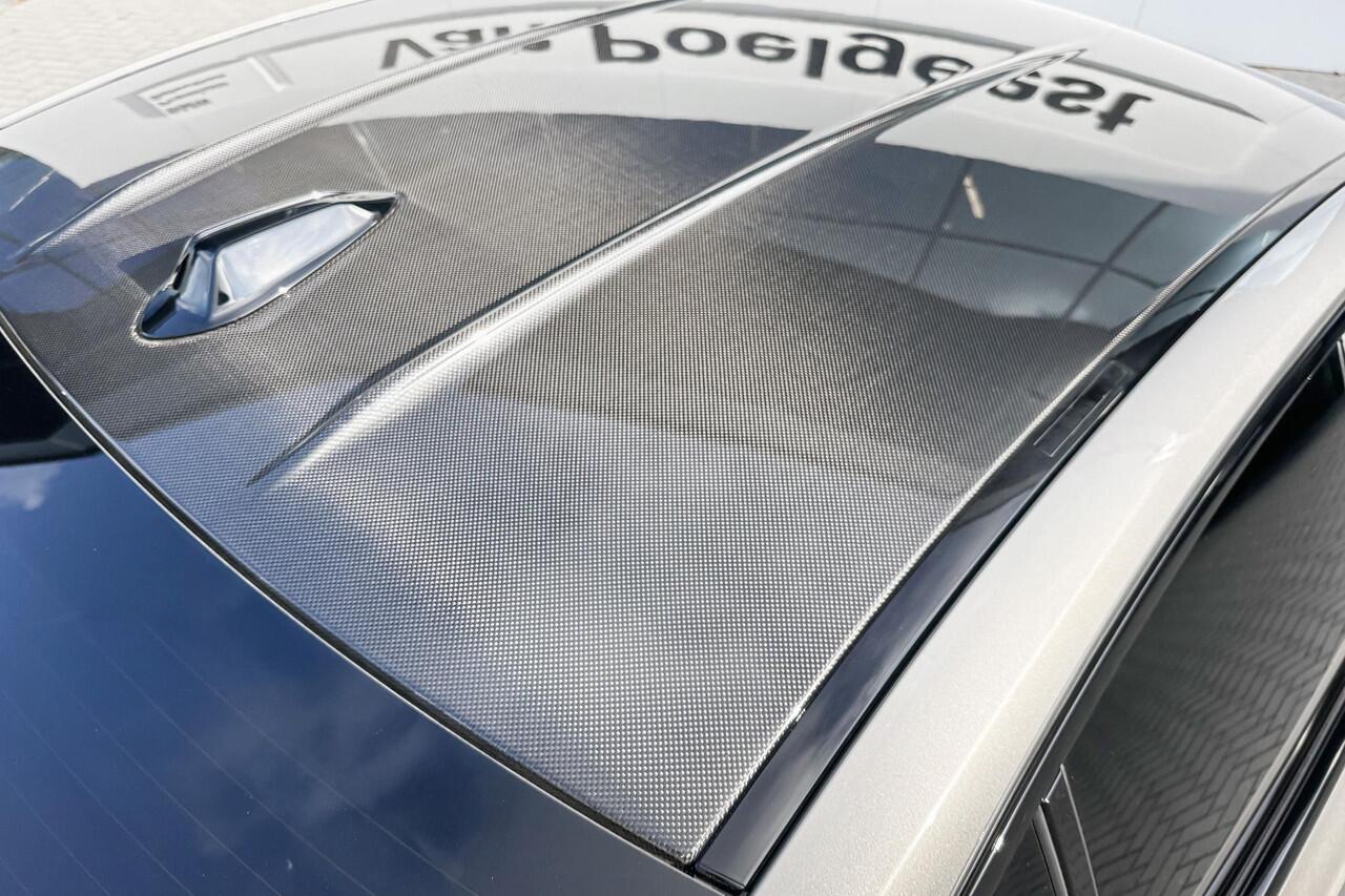 BMW M3 Sedan xDrive Competition | Innovation Pack | Keremische remmen | Driving Assistent Professional