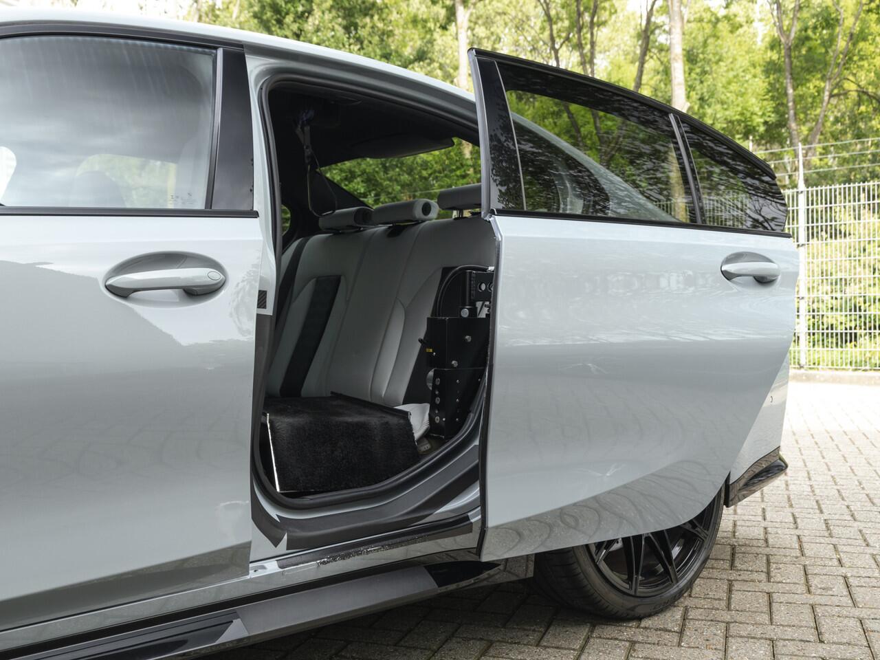 BMW M3 3-serie xDrive Competition - Gehandicapten Ombouw - Handgas