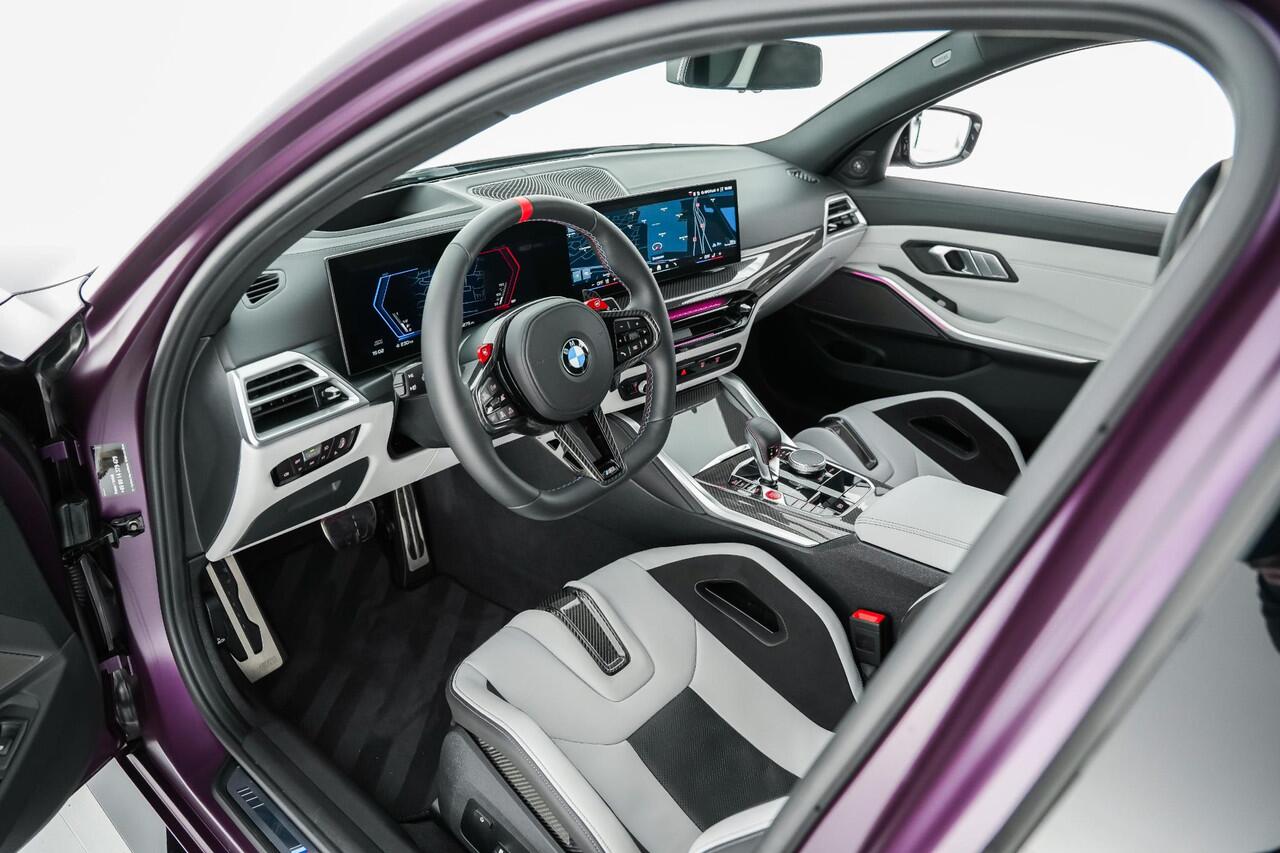 BMW M3 Touring 530PK xDrive Competition |BTW|Akrapovic|XPEL stealth|Wheel Force 20 & 21"|KW HAS schroefset|Eventuri intake + scoops|M-Race Track pack|M-Drivers package|carbon schaalstoelen|Harman&Kardon|HUD|