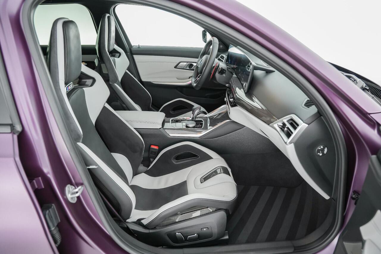 BMW M3 Touring 530PK xDrive Competition |BTW|Akrapovic|XPEL stealth|Wheel Force 20 & 21"|KW HAS schroefset|Eventuri intake + scoops|M-Race Track pack|M-Drivers package|carbon schaalstoelen|Harman&Kardon|HUD|